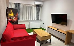 Redkaravan Suite